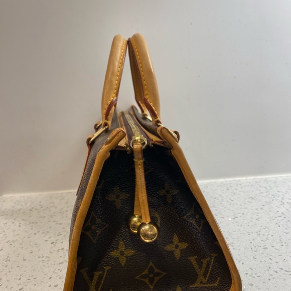 Authentic Louis Vuitton - Popincourt PM - Picture 2 of 7
